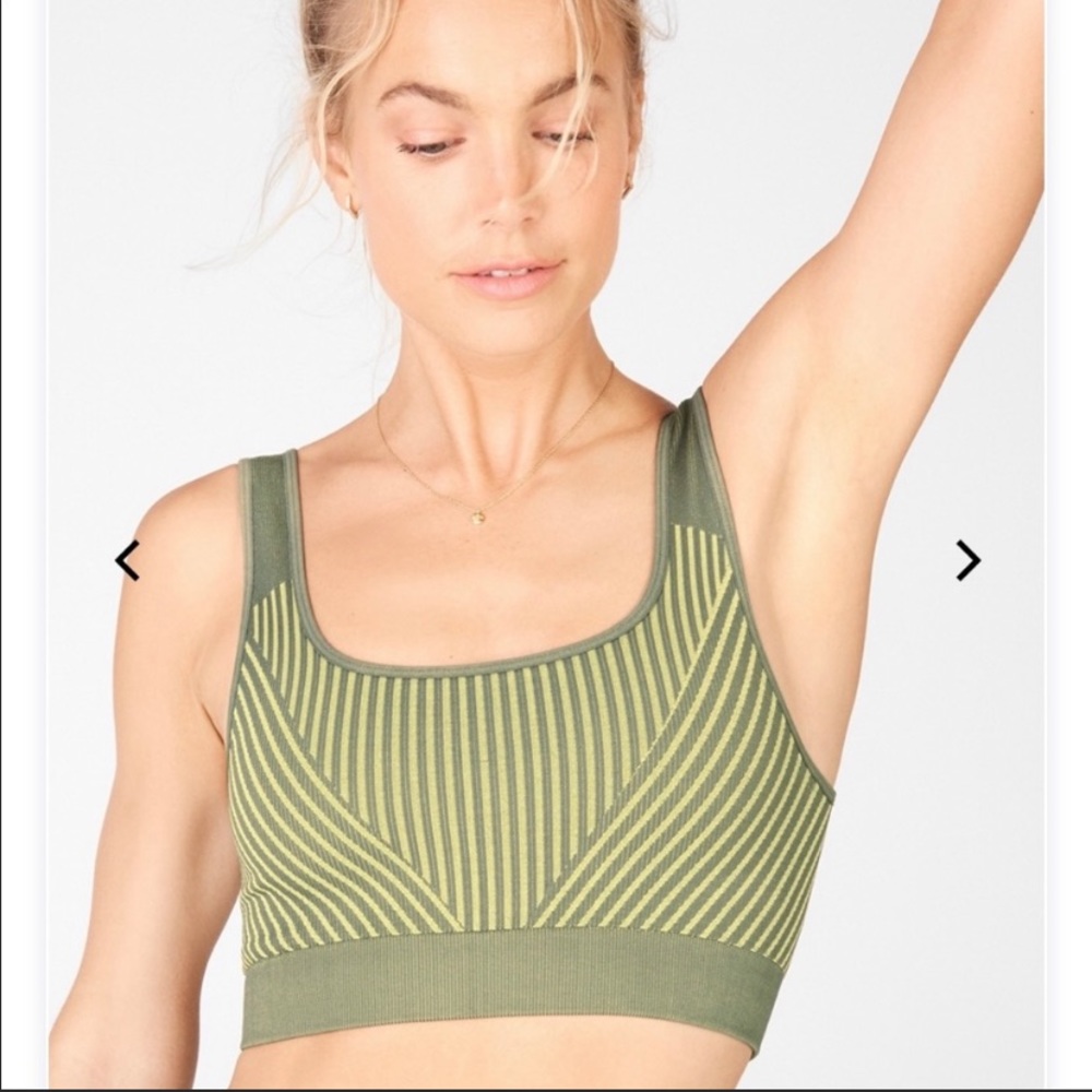 Alexis Seamless Sports Bra- Fabletics